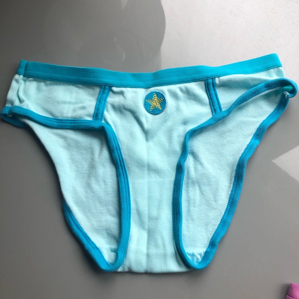 NWOT Women’s Playful Underwear Set - Picture 6 of 10